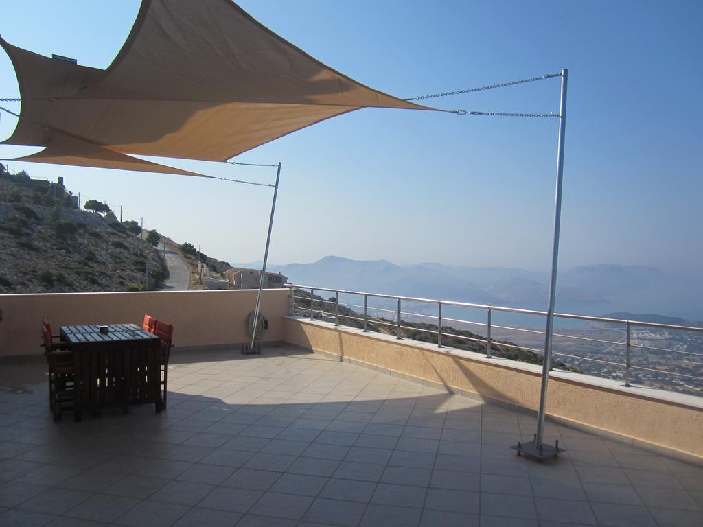 Viva B&B Anavyssos Exterior photo