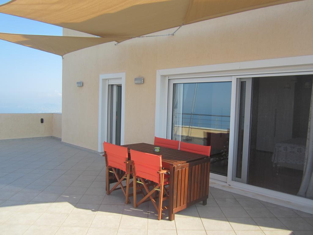Viva B&B Anavyssos Exterior photo